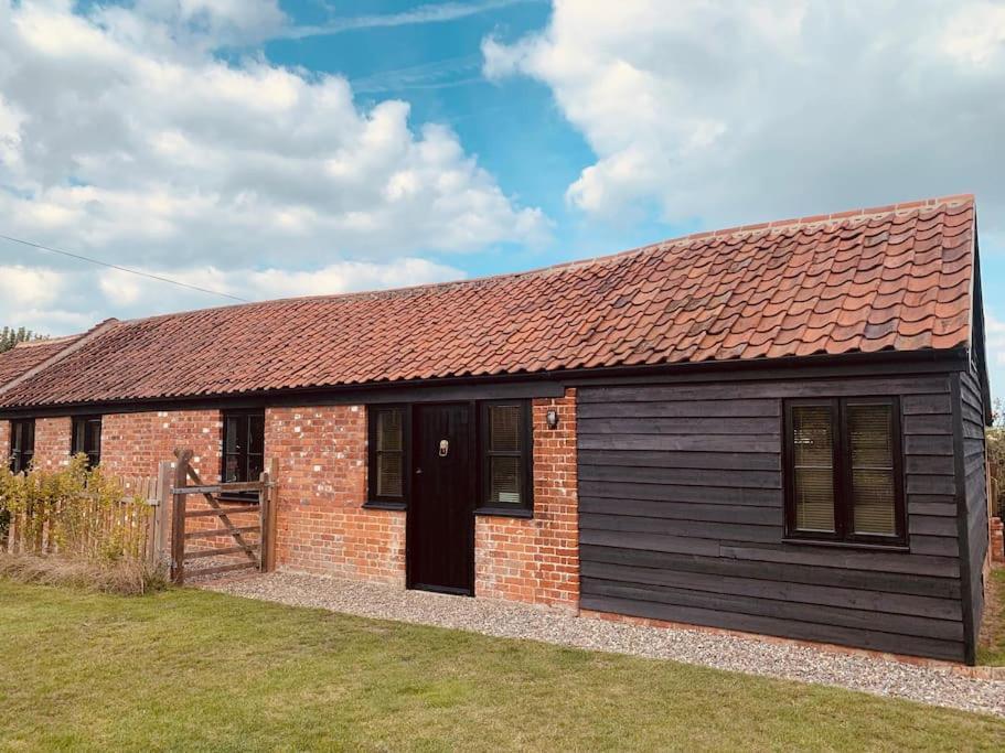 Bonneys Barn Retreat - Luxury Homely Getaway *